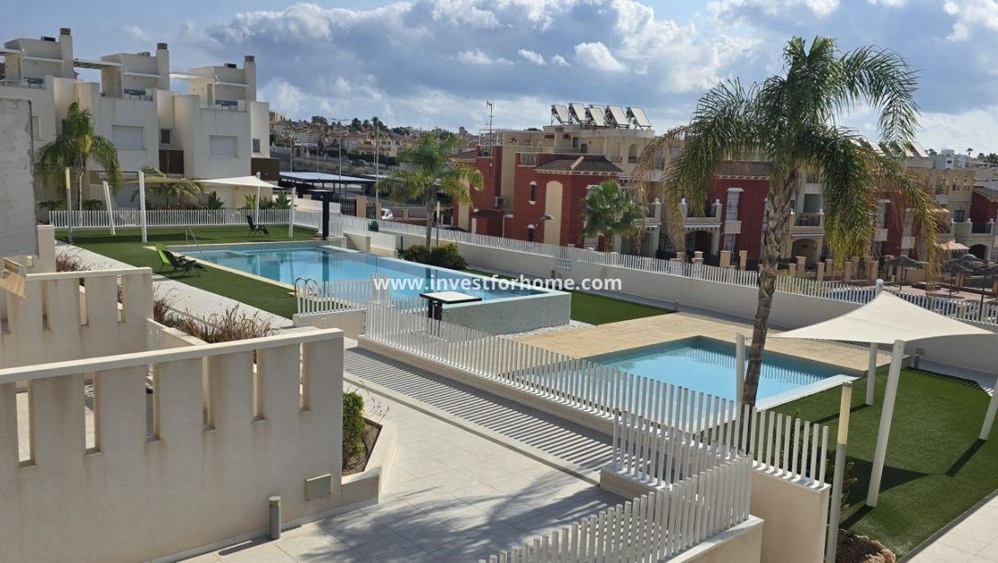 Reventa - Casa - Torrevieja - aguas nuevas