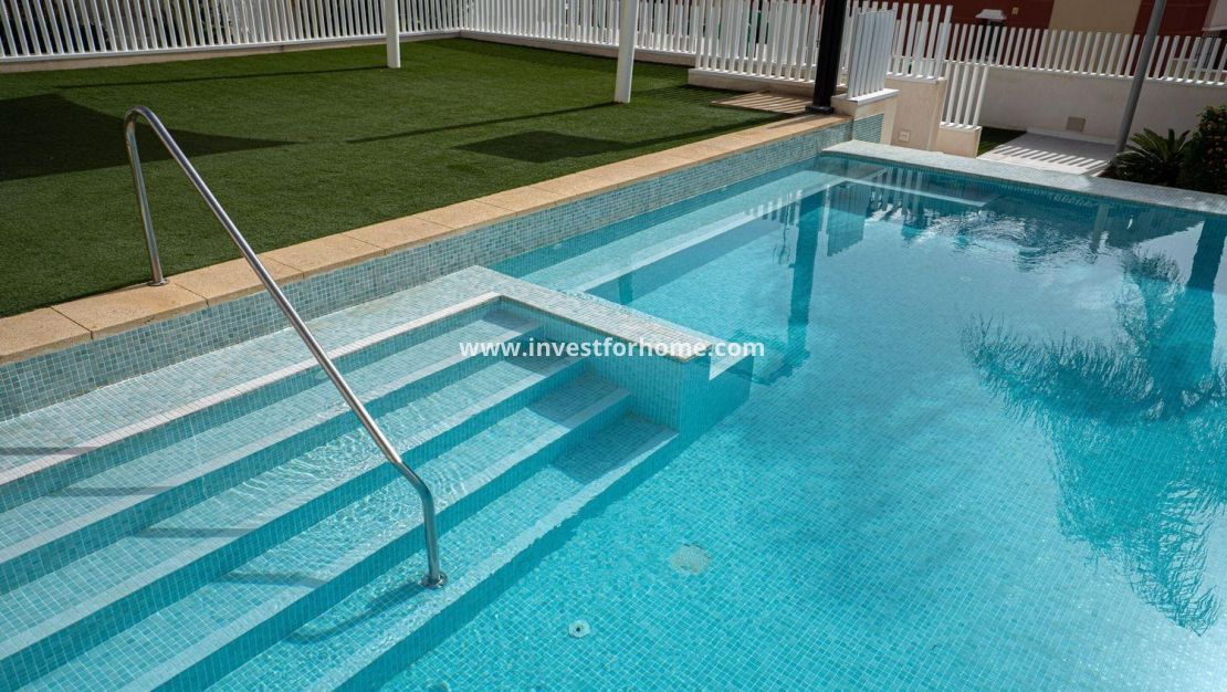 Reventa - Casa - Torrevieja - aguas nuevas