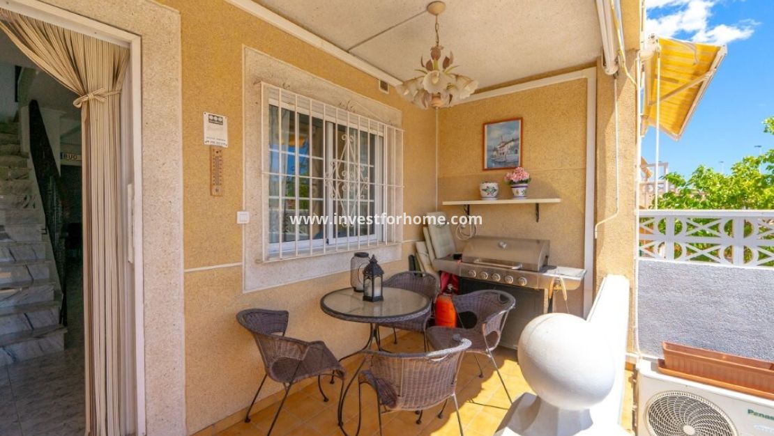 Reventa - Casa - Torrevieja - aguas nuevas
