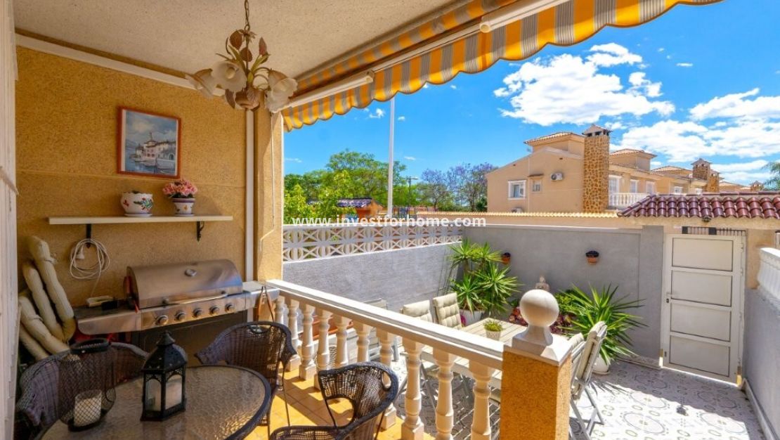 Reventa - Casa - Torrevieja - aguas nuevas