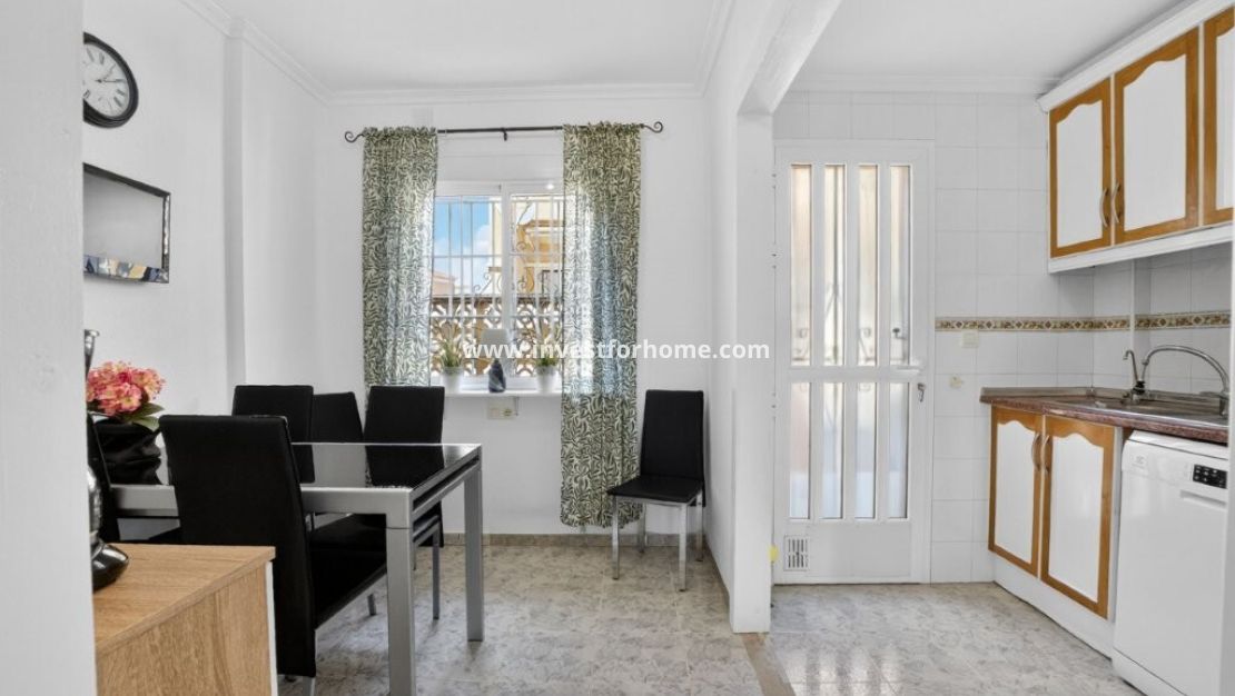 Reventa - Casa - Torrevieja - aguas nuevas