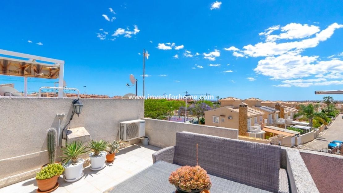 Reventa - Casa - Torrevieja - aguas nuevas