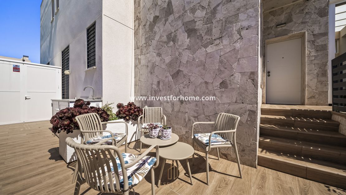 Reventa - Casa - Torrevieja - aguas nuevas