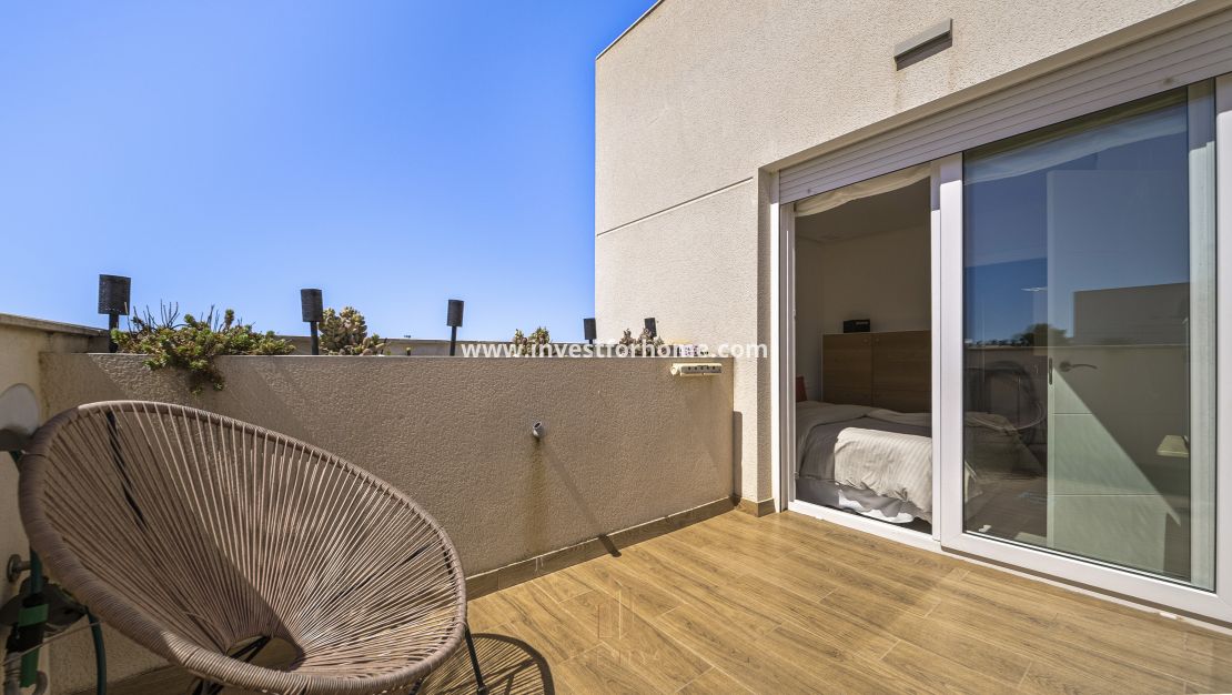 Reventa - Casa - Torrevieja - aguas nuevas