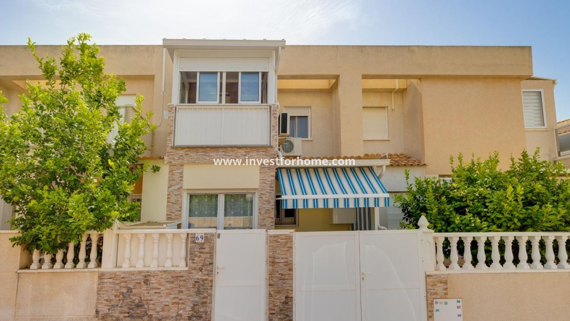 Reventa - Casa - Torrevieja - aguas nuevas