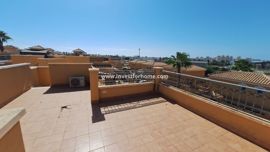 Reventa - Casa - Torrevieja - aguas nuevas
