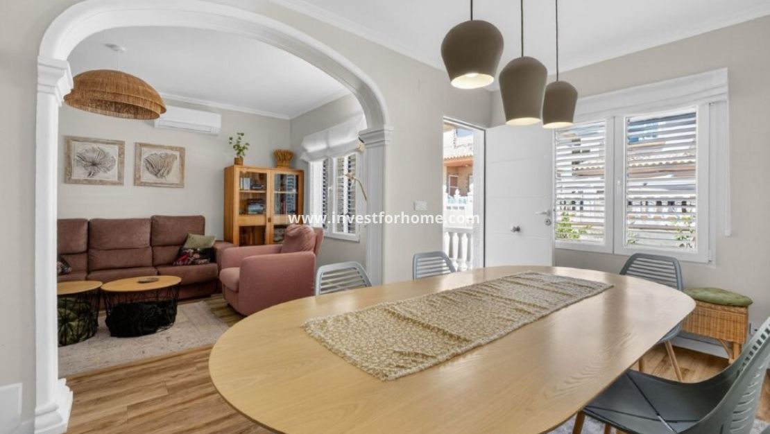 Reventa - Casa - Torrevieja - Cabo Cervera