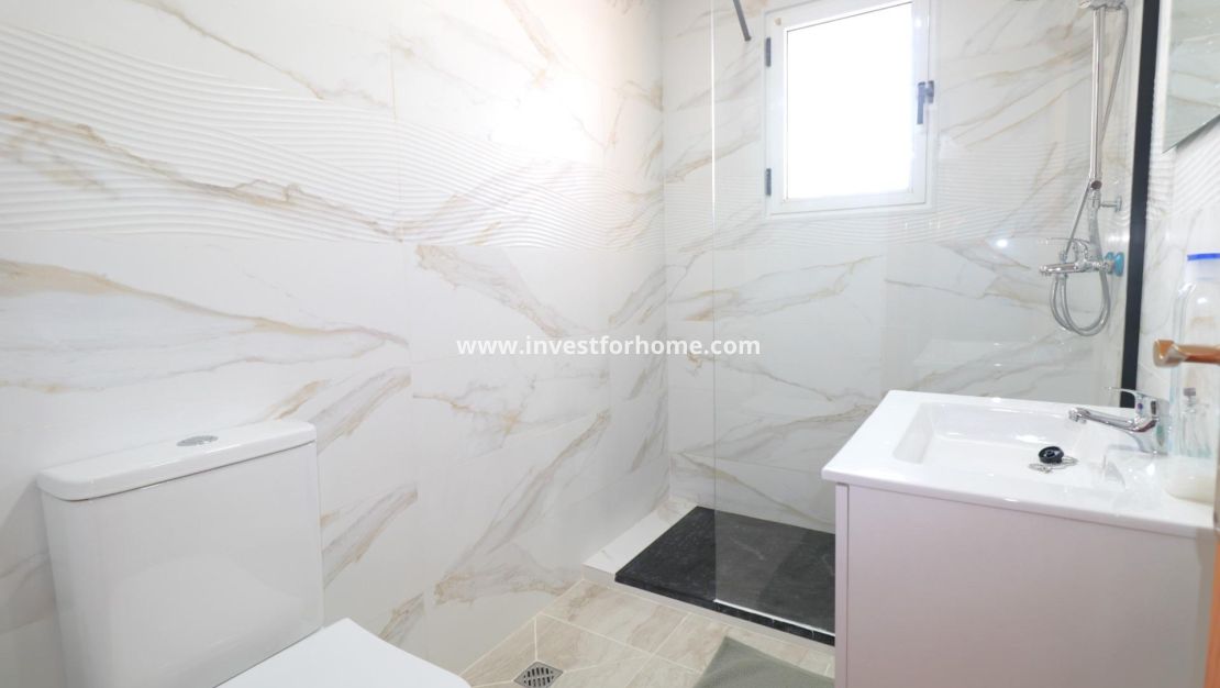 Reventa - Casa - Torrevieja - Carrefour