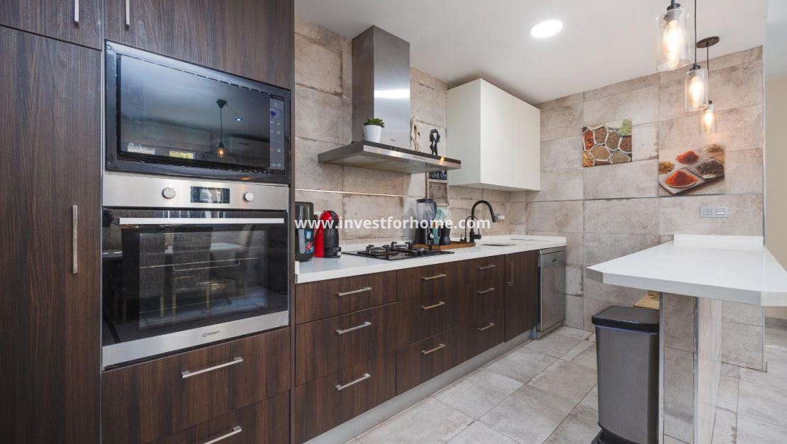 Reventa - Casa - Torrevieja - Centro