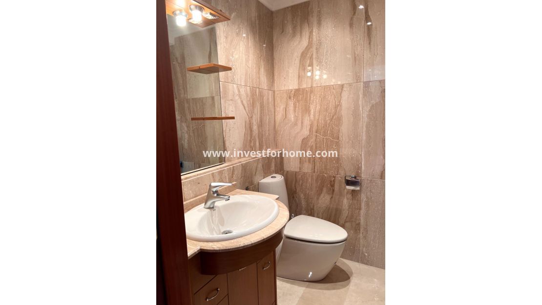 Reventa - Casa - Torrevieja - Centro