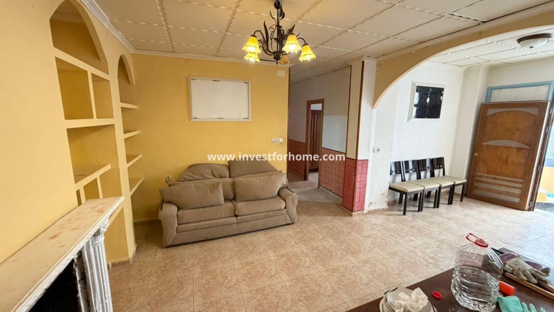 Reventa - Casa - Torrevieja - Centro