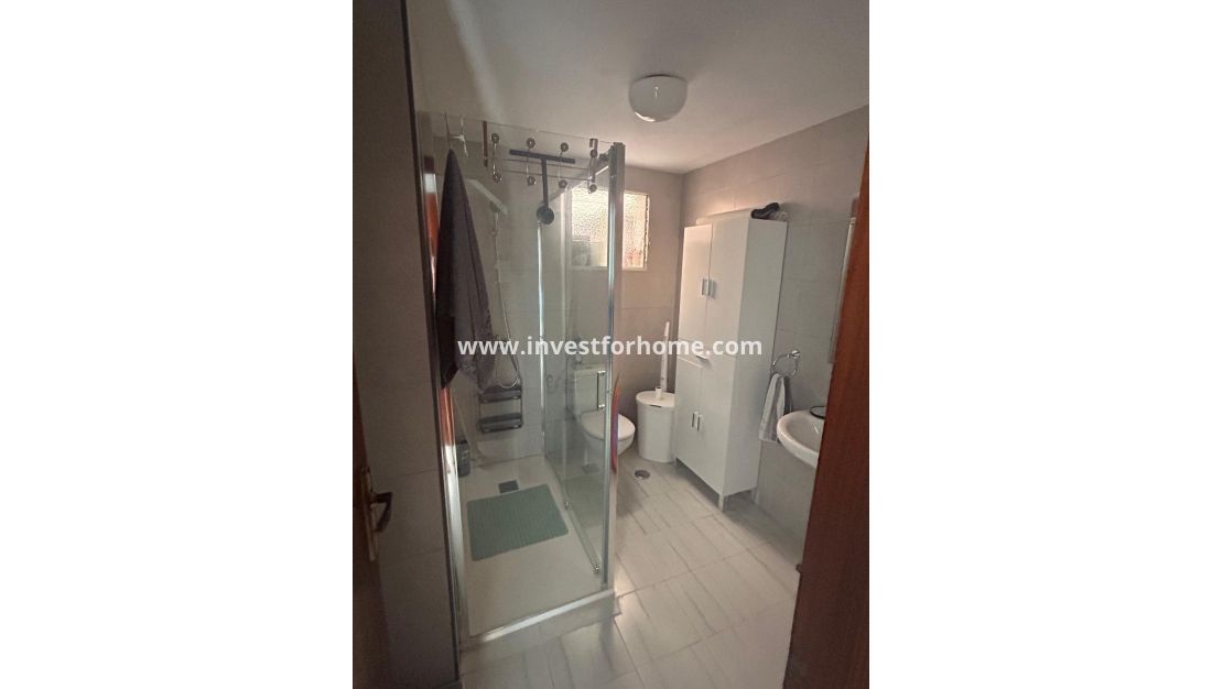 Reventa - Casa - Torrevieja - Centro