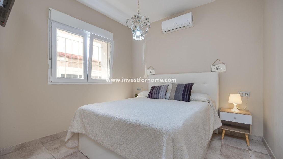 Reventa - Casa - Torrevieja - Centro