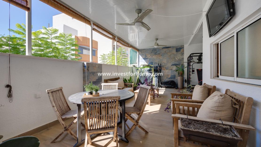 Reventa - Casa - Torrevieja - Centro