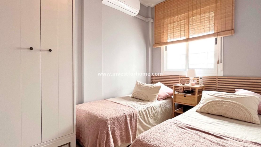 Reventa - Casa - Torrevieja - Costa Blanca