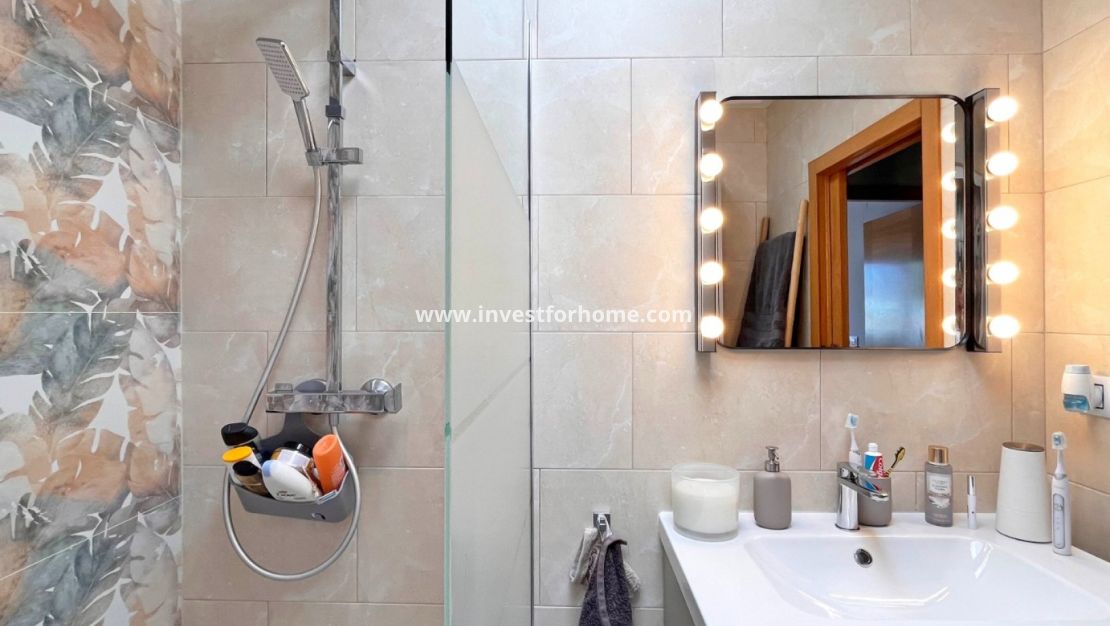 Reventa - Casa - Torrevieja - Costa Blanca