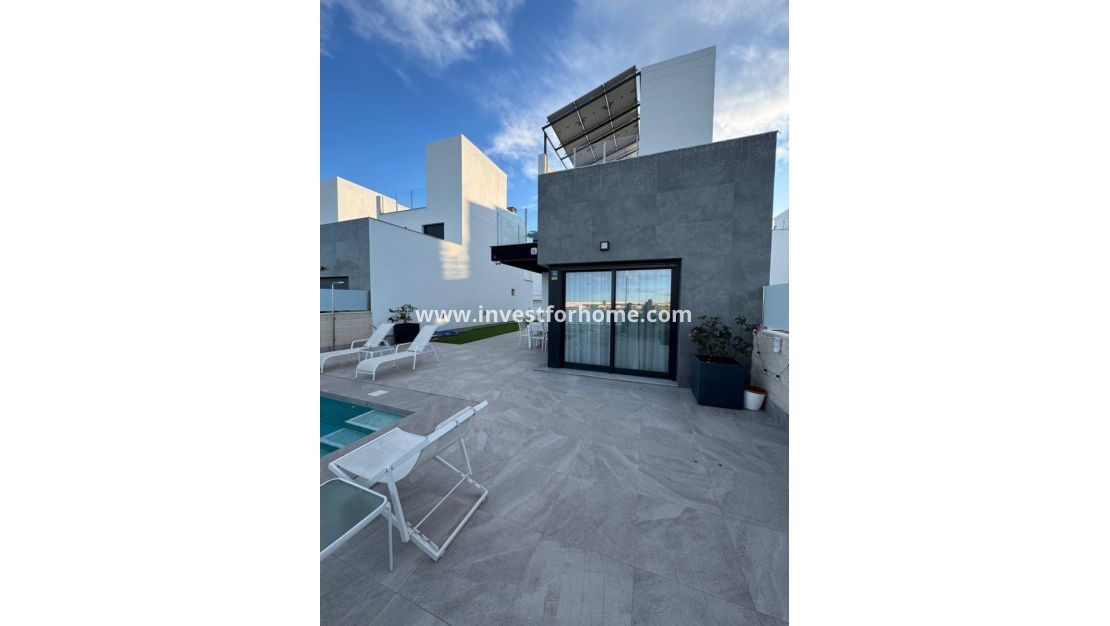 Reventa - Casa - Torrevieja - Costa Blanca