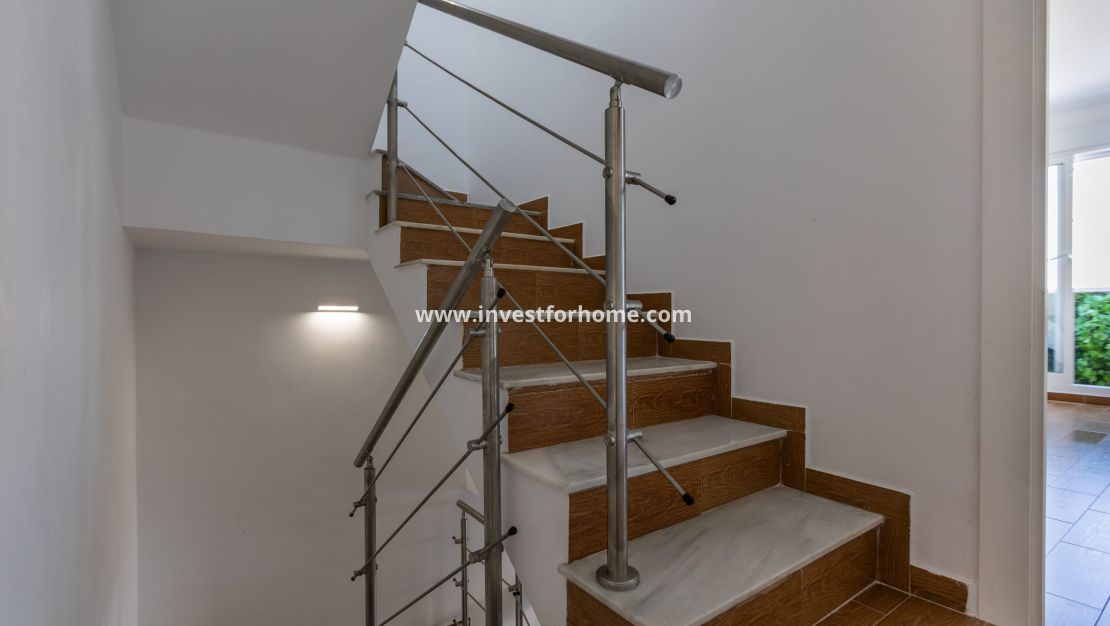 Reventa - Casa - Torrevieja - Costa Blanca