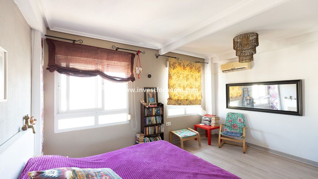 Reventa - Casa - Torrevieja - Costa Blanca