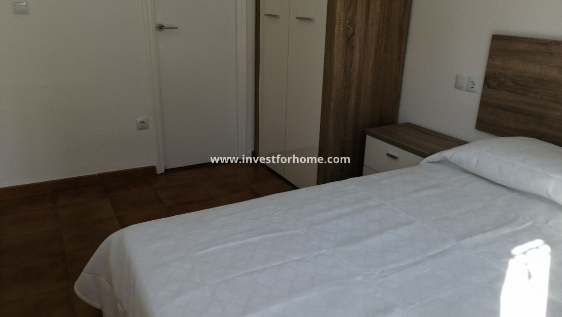 Reventa - Casa - Torrevieja - El Acequión - Los Náufragos