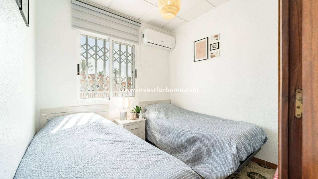 Reventa - Casa - Torrevieja - El Acequión - Los Náufragos