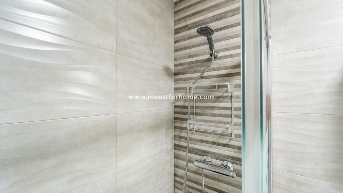 Reventa - Casa - Torrevieja - El Acequión - Los Náufragos