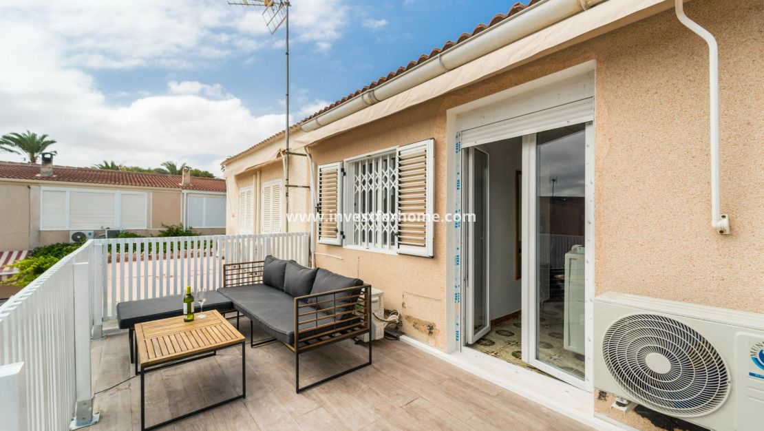 Reventa - Casa - Torrevieja - El Acequión - Los Náufragos