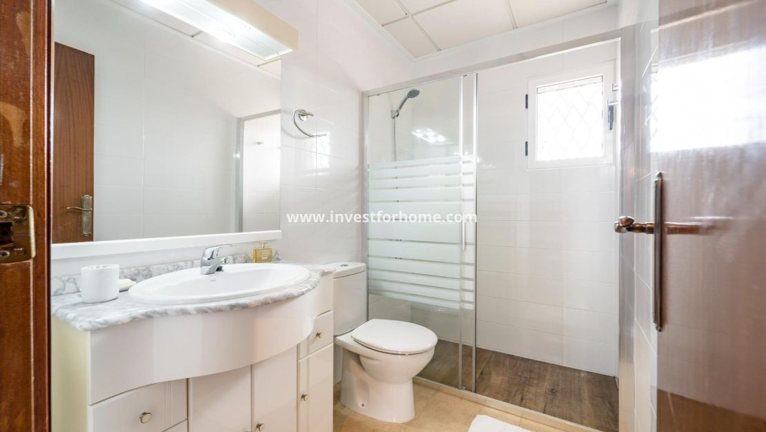 Reventa - Casa - Torrevieja - El Acequión - Los Náufragos