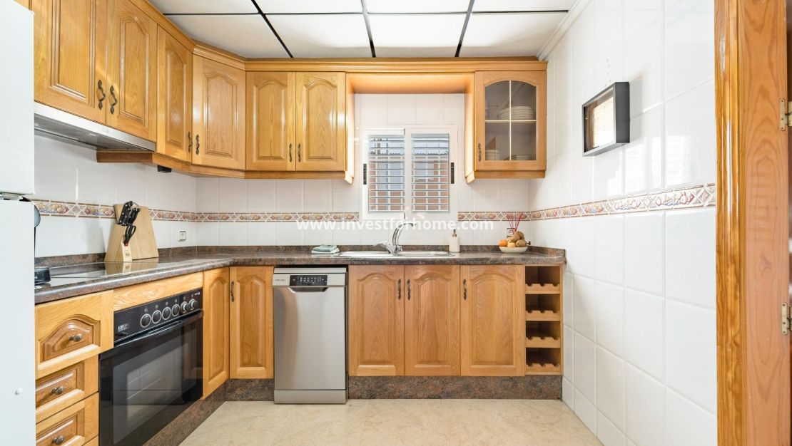Reventa - Casa - Torrevieja - El Acequión - Los Náufragos