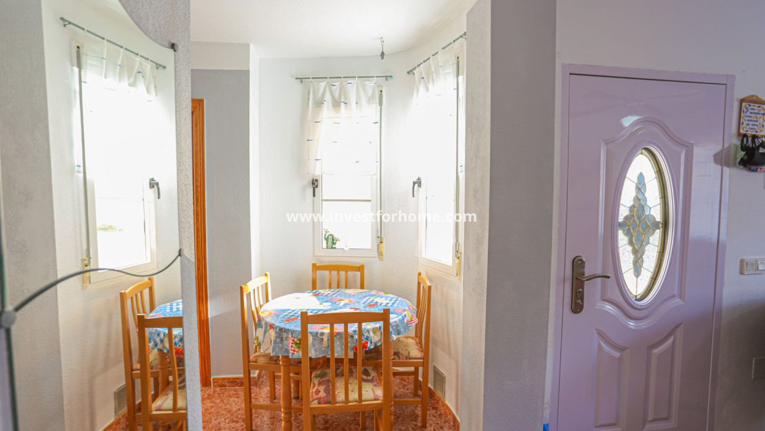 Reventa - Casa - Torrevieja - La Siesta-El Chaparral