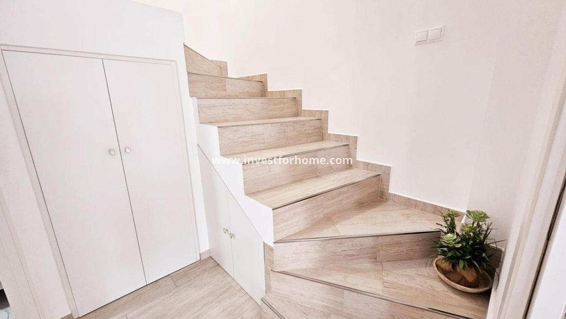 Reventa - Casa - Torrevieja - La Siesta-El Chaparral