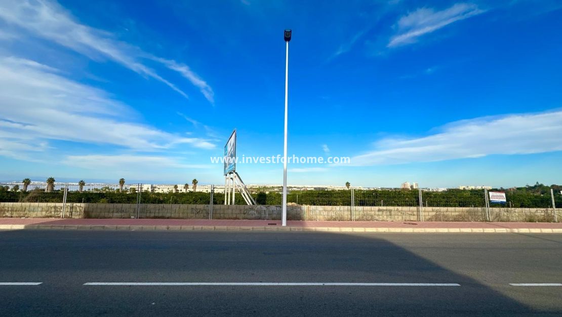 Reventa - Casa - Torrevieja - La Siesta-El Chaparral