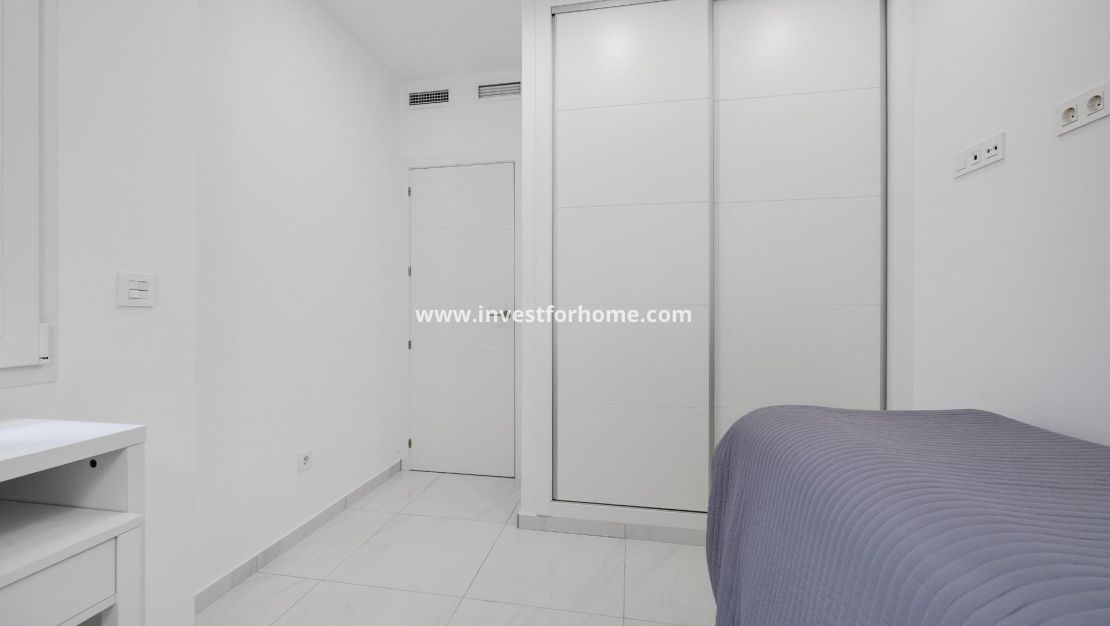 Reventa - Casa - Torrevieja - La Siesta-El Chaparral