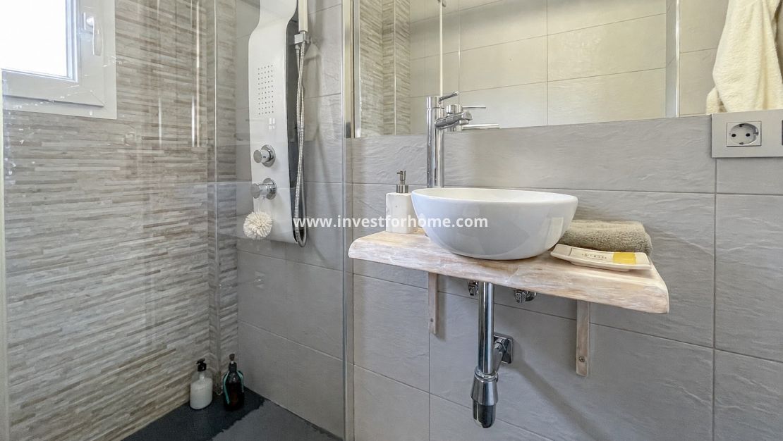 Reventa - Casa - Torrevieja - La Siesta