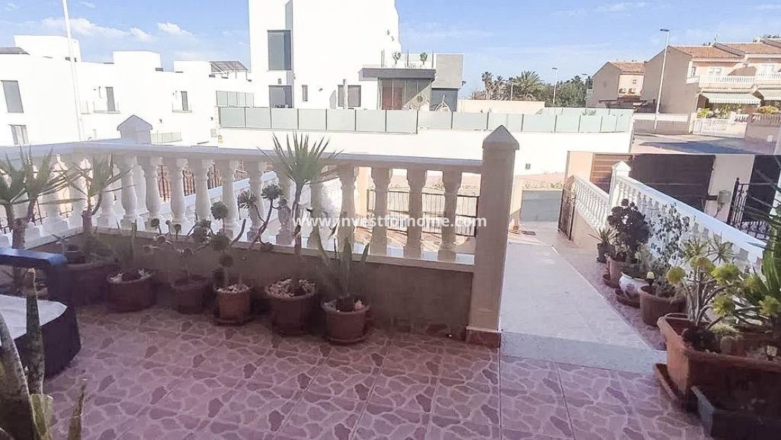 Reventa - Casa - Torrevieja - Los Altos