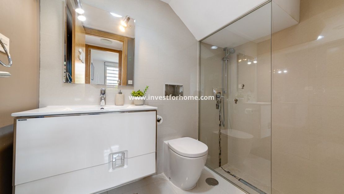 Reventa - Casa - Torrevieja - Nueva Torrevieja - Aguas Nuevas