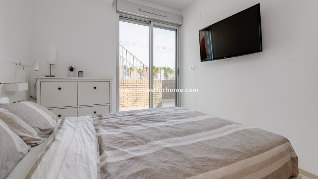 Reventa - Casa - Torrevieja - Nueva Torrevieja - Aguas Nuevas