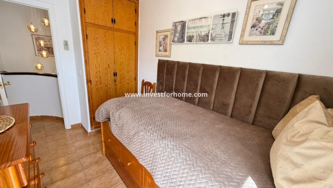 Reventa - Casa - Torrevieja - Nueva Torrevieja - Aguas Nuevas