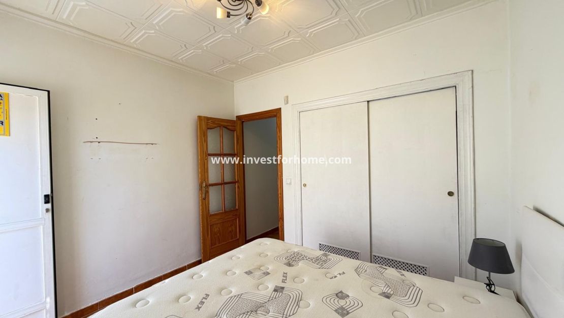 Reventa - Casa - Torrevieja - Nueva Torrevieja - Aguas Nuevas