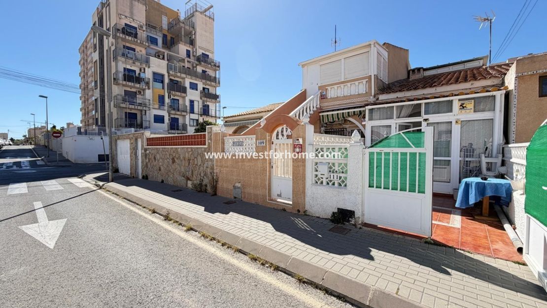 Reventa - Casa - Torrevieja - Nueva Torrevieja - Aguas Nuevas