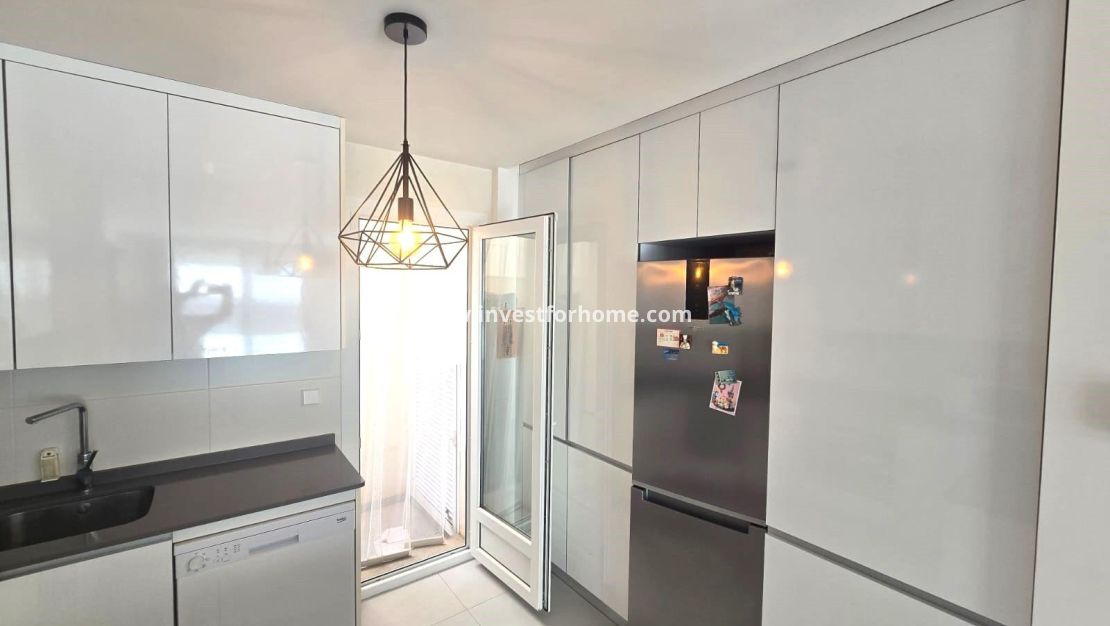 Reventa - Casa - Torrevieja - Nueva Torrevieja - Aguas Nuevas
