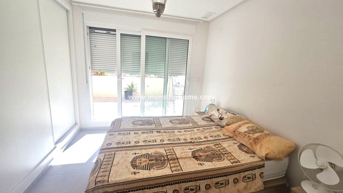 Reventa - Casa - Torrevieja - Nueva Torrevieja - Aguas Nuevas