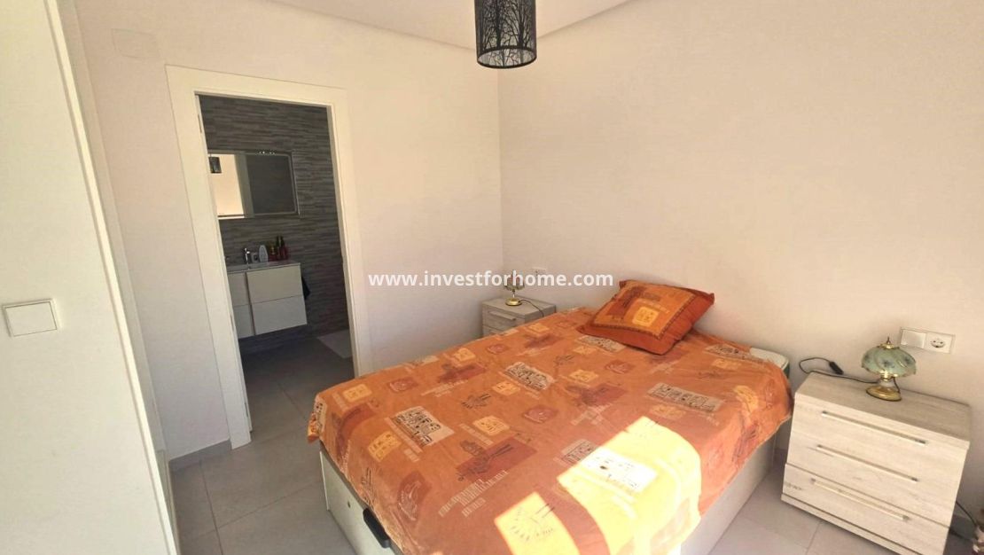 Reventa - Casa - Torrevieja - Nueva Torrevieja - Aguas Nuevas