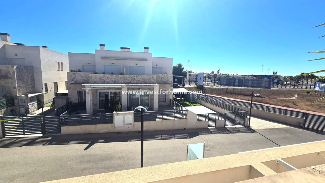Reventa - Casa - Torrevieja - Nueva Torrevieja - Aguas Nuevas
