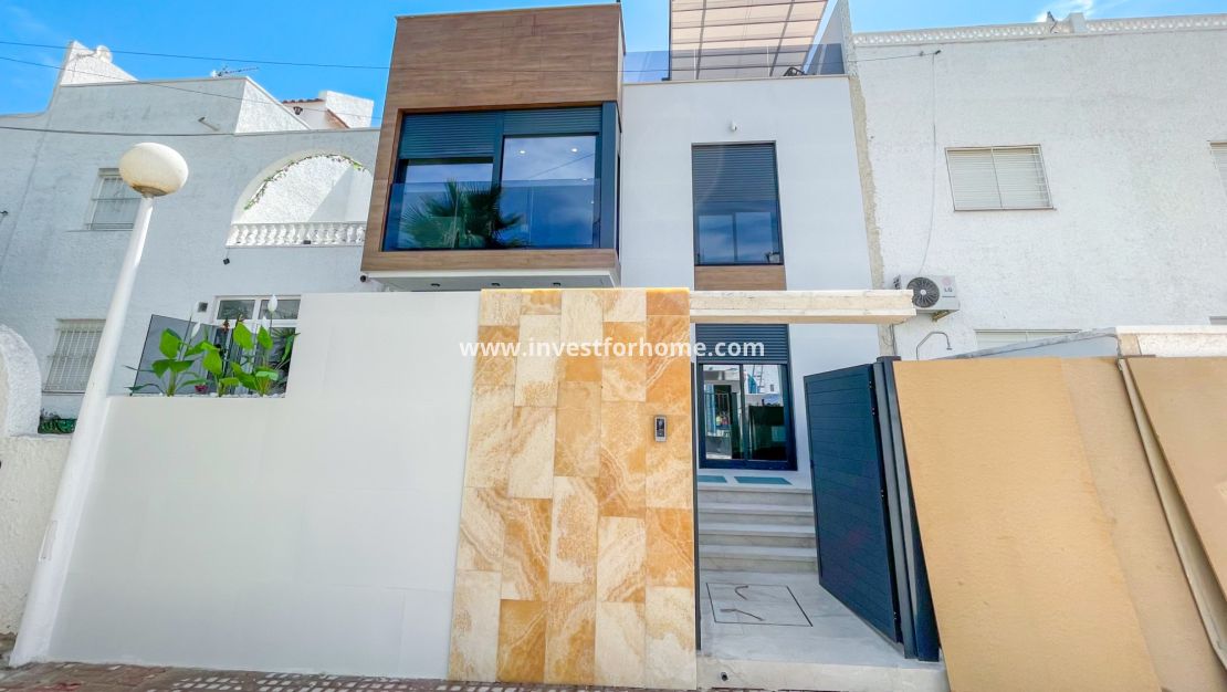 Reventa - Casa - Torrevieja - Nueva Torrevieja - Aguas Nuevas