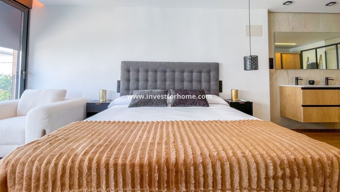 Reventa - Casa - Torrevieja - Nueva Torrevieja - Aguas Nuevas