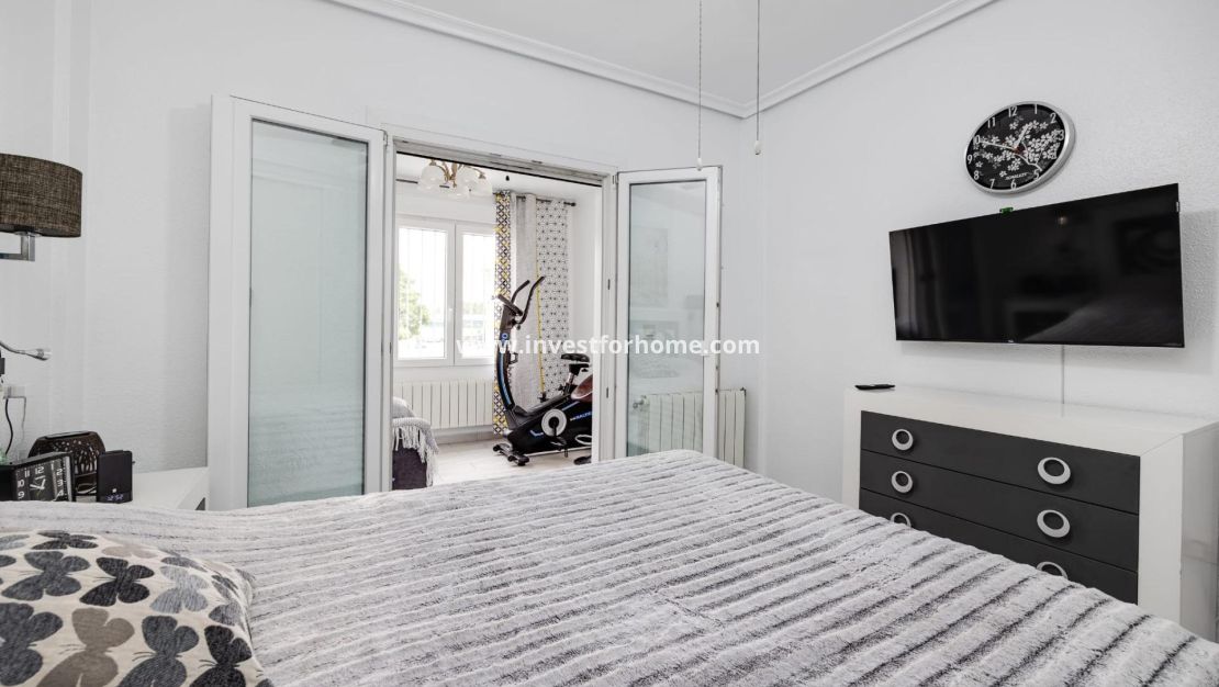 Reventa - Casa - Torrevieja - Playa de los Locos