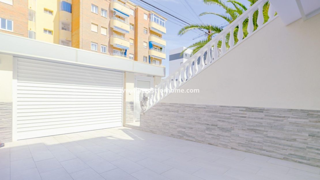 Reventa - Casa - Torrevieja - Punta prima