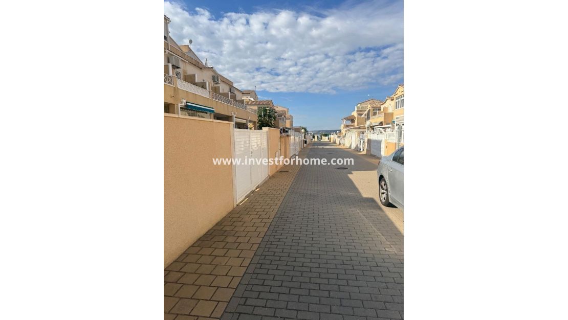 Reventa - Casa - Torrevieja - Torrelamata - La Mata