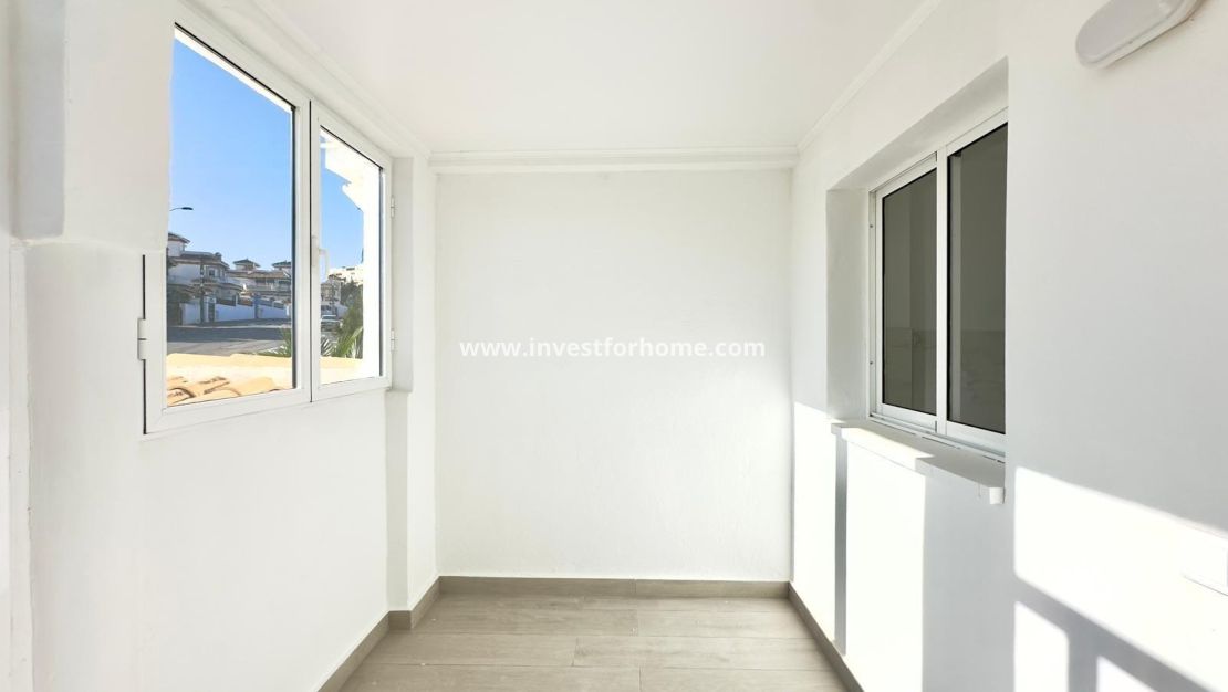 Reventa - Casa - Torrevieja - Torrelamata - La Mata